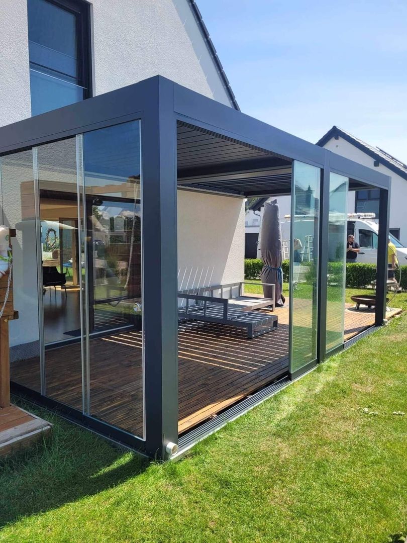 Überdachungen und Sommergärten